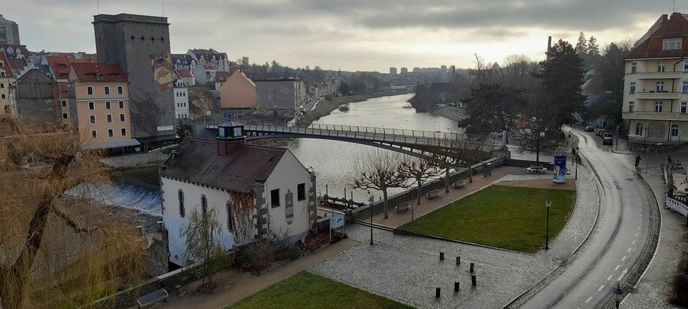 Rund um die Altstadtbrücke gilt auch in diesem Jahr ein Böllerverbot. Foto: Keil