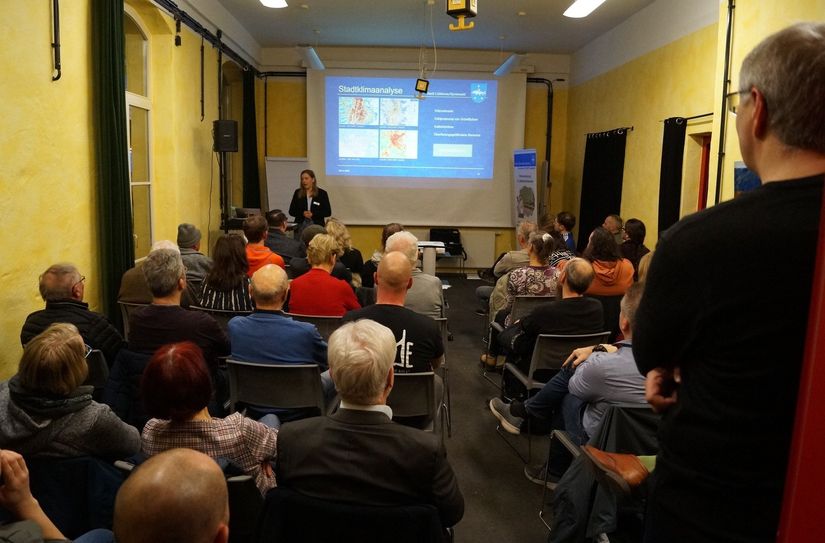 Der Themenabend »Klimaanpassung« am GLEIS 3 Kulturzentrum in Lübbenau war gut besucht.