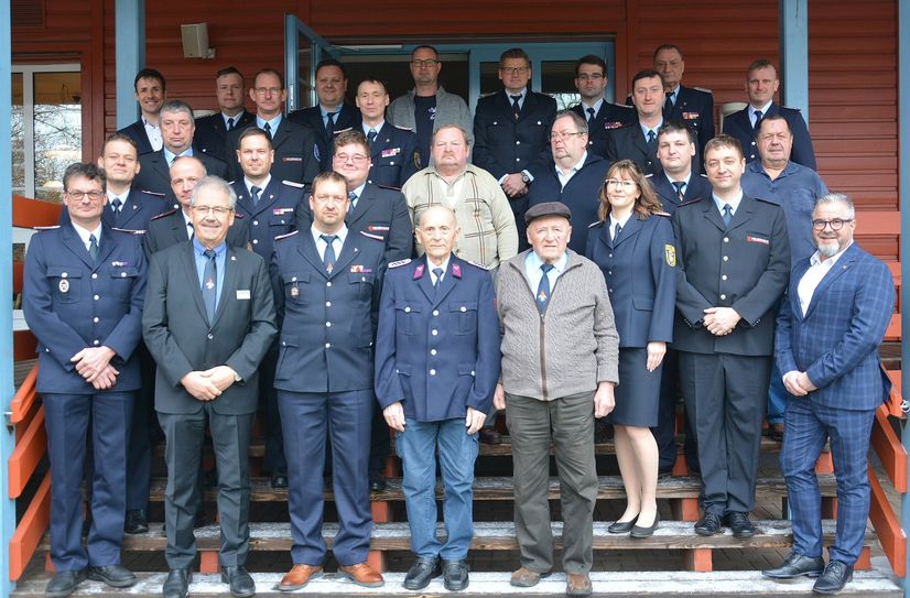 Langjährige Kameraden der Freiwilligen Feuerwehr Spremberg erfuhren vor wenigen Tagen eine besondere Wertschätzung.