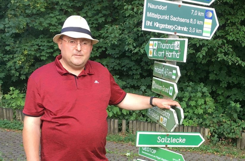Kreiswegewart André Kaiser freut sich auf Gespräche unter Wanderern.
