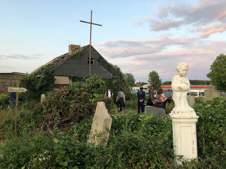 In den Installationen hinter dem Wasserturm kann man Fontanes Reise durch die Mark-Brandenburg erleben. Foto: Petser Aswendt