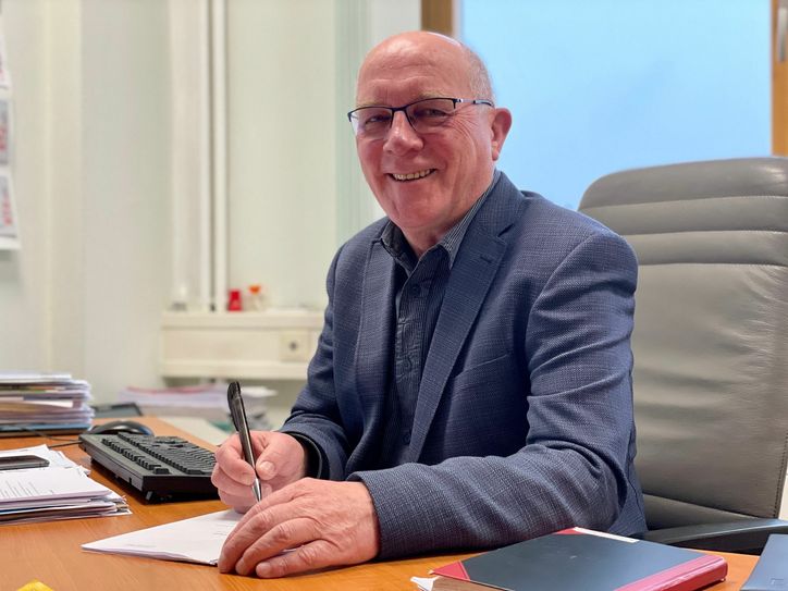 Achim Junker, Bürgermeister von Boxberg, ist bodenständiger Praktiker. Kein Wunder, war er doch über 30 Jahre als gelernter Klempner und Installateur unterwegs. Foto: Tudyka.PR