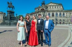 Annett Hoffmann, Dorothea Michalk, das Tanzpaar Josefine Maja Giebe und Richard Prendel sowie Gerhard Müller (v.l.n.r.) verraten erste Details für 2026.