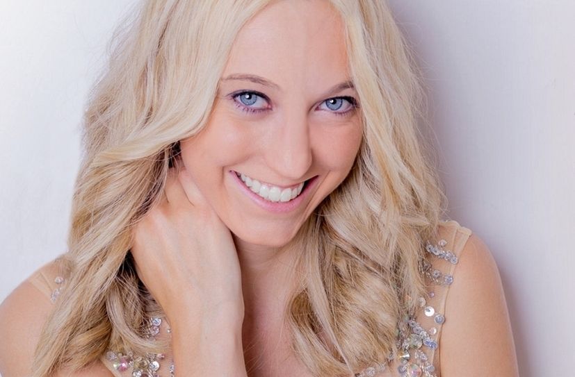 Am Samstag auf der Bühne: Helene-Fischer-Double Laura.