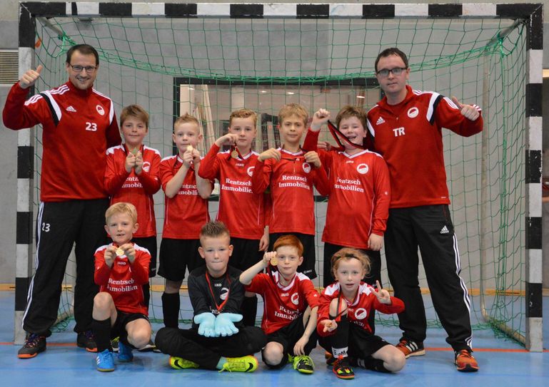 Die Hohenleipischer F-Junioren besiegten den BFC Dynamo im Finale des 14. Hallencups des DSC.