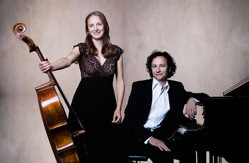 Die erfolgreiche Cellistin Marie-Elisabeth Hecker und ihr Ehemann, der Ausnahmepianist Martin Helmchen.