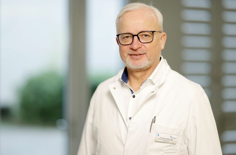 Dr. Carsten Johl, Chefarzt der Klinik für Orthopädie und Unfallchirurgie.