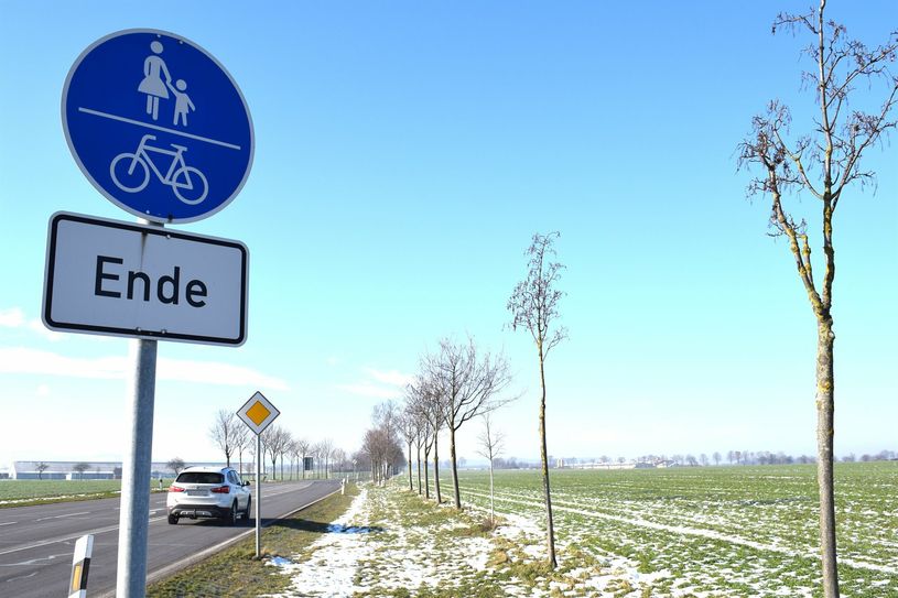 Vom Abzweig der S 106 nach Dreistern soll der bestehende Radweg nach Weißnaußlitz weitergeführt werden.