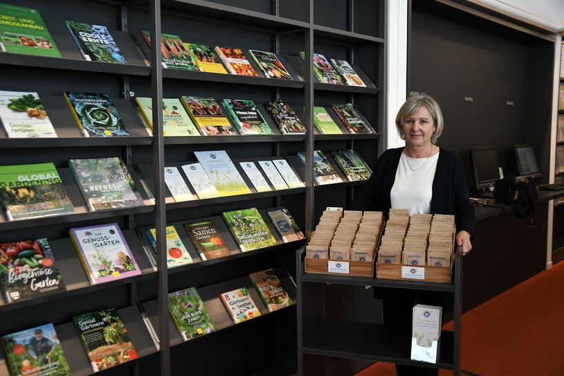 Bereichsleiterin der Sach- und Fachliteratur, Karin Schoppe.
