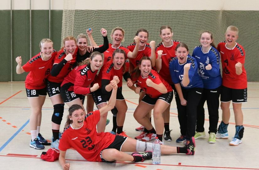 Das Frauenteam des TSV Germania Massen will wieder zurück in die Brandenburgliga.