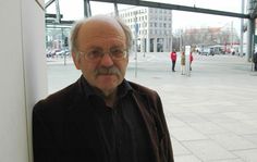 Klaus Schräpler ist oft und überall in der Stadt unterwegs und noch voller Tatendrang und Ideen. Foto: Pohl