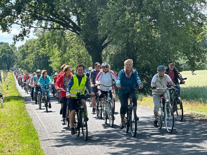 250 Radler brachen zur Tour de OSL auf.