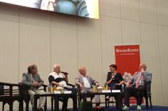V.l.: Bernhard van Recum (Biva Pflegeschutzbund), Moderator Gert Zimmermann, Andreas Westerfellhaus (Pflegebevollmächtigter der Bundesregierung), Susanne Hentschel (Johanniter Regionalverband Dresden) und Torsten Ruban-Zeh (AWO Lausitz). Foto: asc