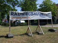 Der ADFC Sachsen fordert seit vielen Jahren eine sichere Radverbindung an der S 59 zwischen Hermsdorf und Weixdorf.