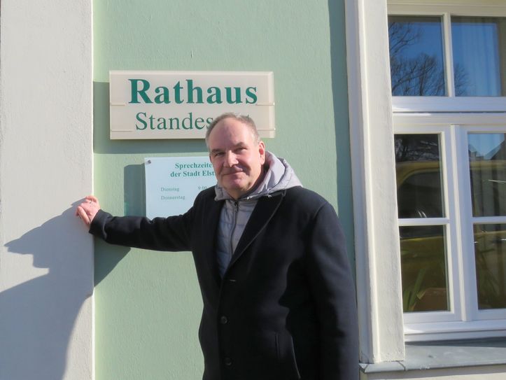 Bürgermeister Frank Wachholz lenkt seit 2015 die Geschicke der Stadt Elstra.