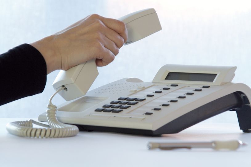 Die Landeshauptstadt Dresden warnt aus aktuellem Anlass vor Telefonbetrügern. Foto: fotolia