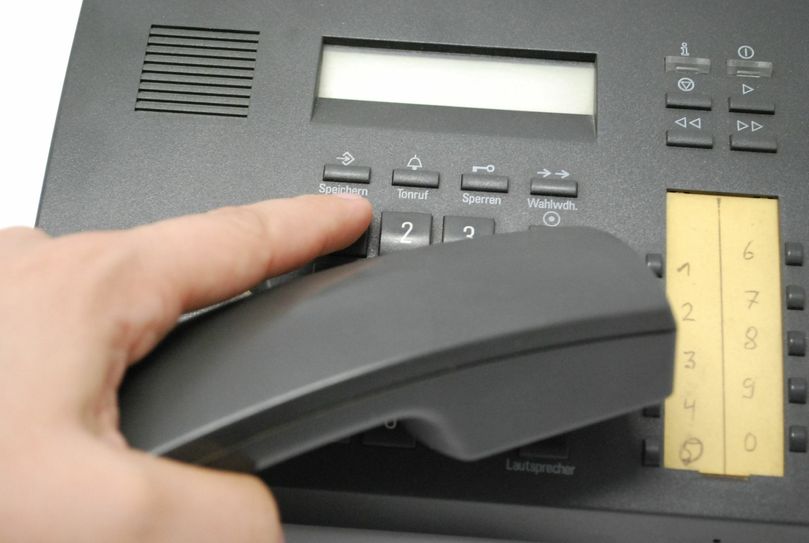 Am Dienstag haben Telefonbetrüger in sechs der Polizei bekannten Fällen versucht, Seniorinnen und Senioren um ihr Geld zu bringen. Foto: T. Keil