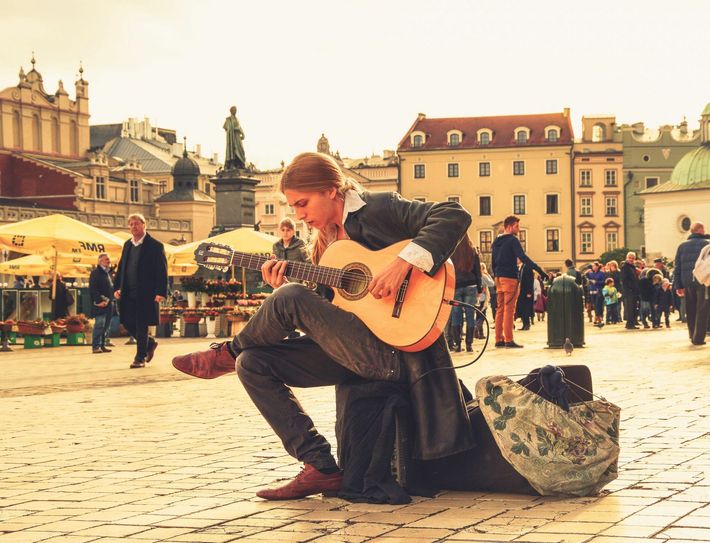 Freitags erklingt Straßenmusik in Meißens Altstadt - auf dem Markt oder dem Heinrichsplatz. Foto: Archiv