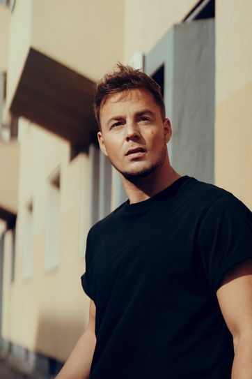 Der Cottbuser und Wahlberliner Alexander Knappe, wie ihn seine Fans kennen. Foto: Sony Music Germany