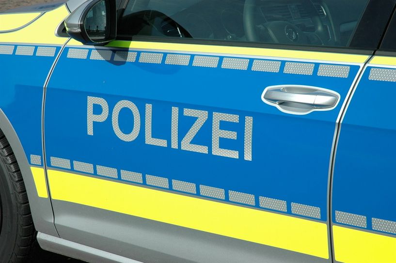 Symbolbild. Unbekannte Täter haben sich in der Nacht Zugang zum Rathaus verschafft und Geld entwendet.