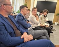 Gesprächsrunde mit dem Bürgermeister.