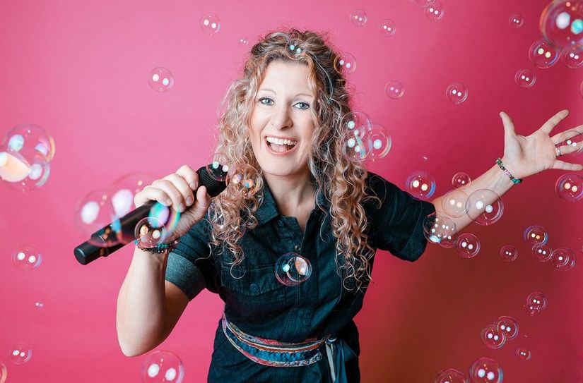 Simone Sommerland lädt am 27. August zum Kinder-Mitmach-Konzert ein.