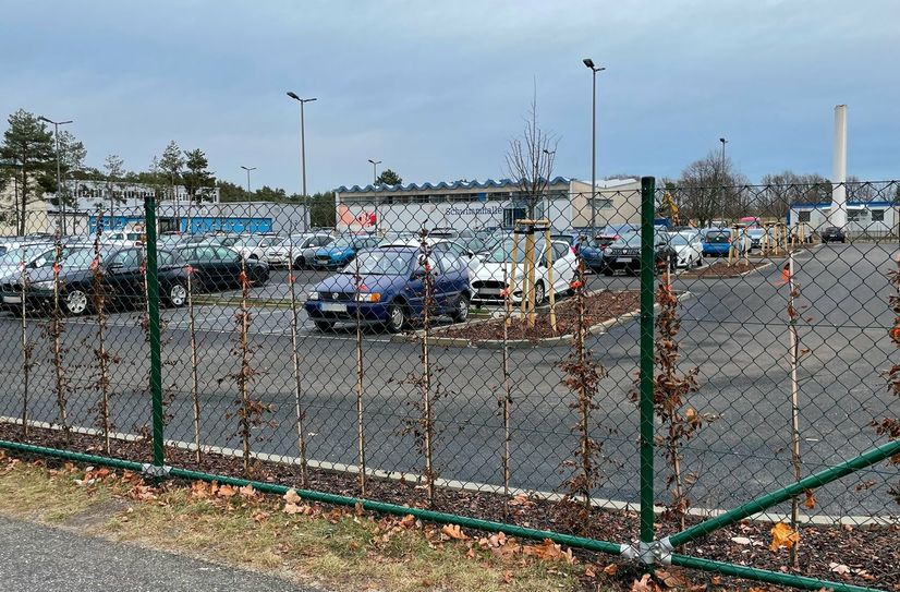 Neuer Parkplatz an der Polizeihochschule.