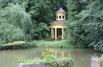 Pavillion am Teich Jahnishausen.