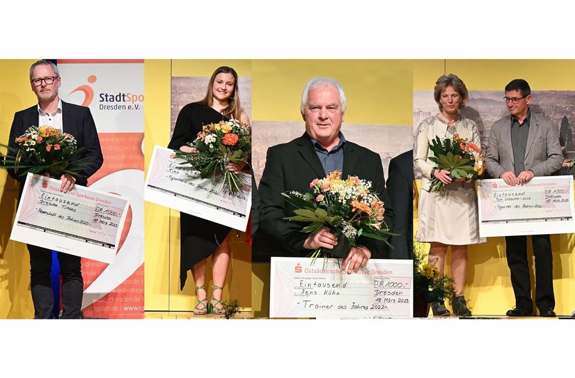 Sie nahmen jeweils einen Scheck über 1.000 Euro für ihre Auszeichnung mit: Jan Wolf (Präsident Dresden Titans, Mannschaft des Jahres), Tina Punzel (Sportlerin des Jahres), Jens Kühn (Trainer des Jahres) sowie Ria und Tino Liebscher, die stellvertretend für ihren Sohn Tom Liebscher-Lucz (Sportler des Jahres) zur Ehrung kamen (v.l.n.r.).