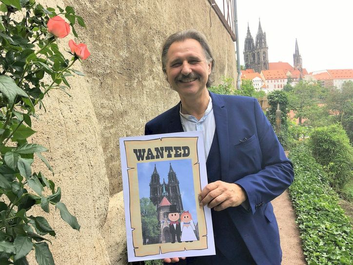 Dompfarrer Superintendent Andreas Beuchel plant einen Gottesdienst mit Traugedächtnis für alle Paare, die sich im Meißner Dom das JA-Wort gegeben haben. Foto: Hartmann