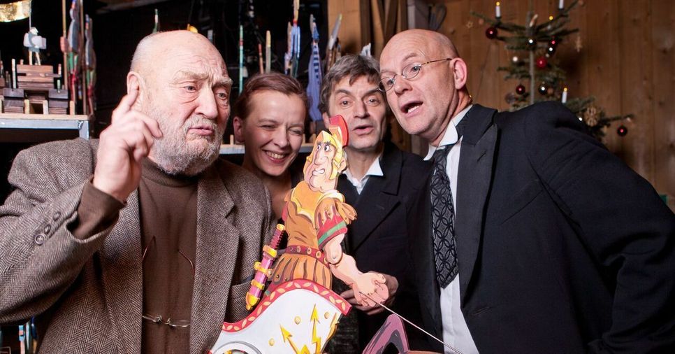 Rolf Hoppe mit Sabine Köhler, Robby Langer und Dirk Neumann. Foto: R. Jentzsch