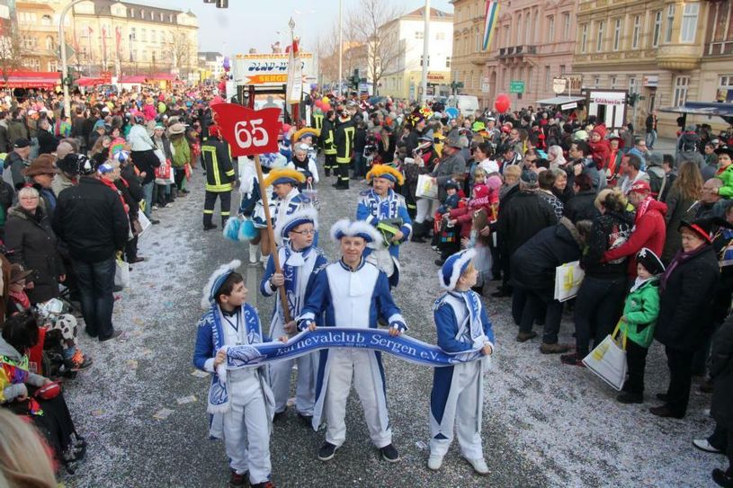 Impressionen vom Zug der fröhlichen Leute. Foto: Archiv/jho