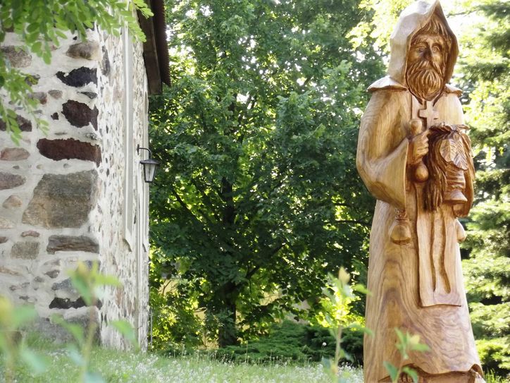 Auf den Spuren der Mönche von Dobrilugk startet am Samstag, 24. September, am Schloss Doberlug eine geführte Radtour zu ehemaligen Klosterdörfern des Ortes. Foto: Carola Meißner