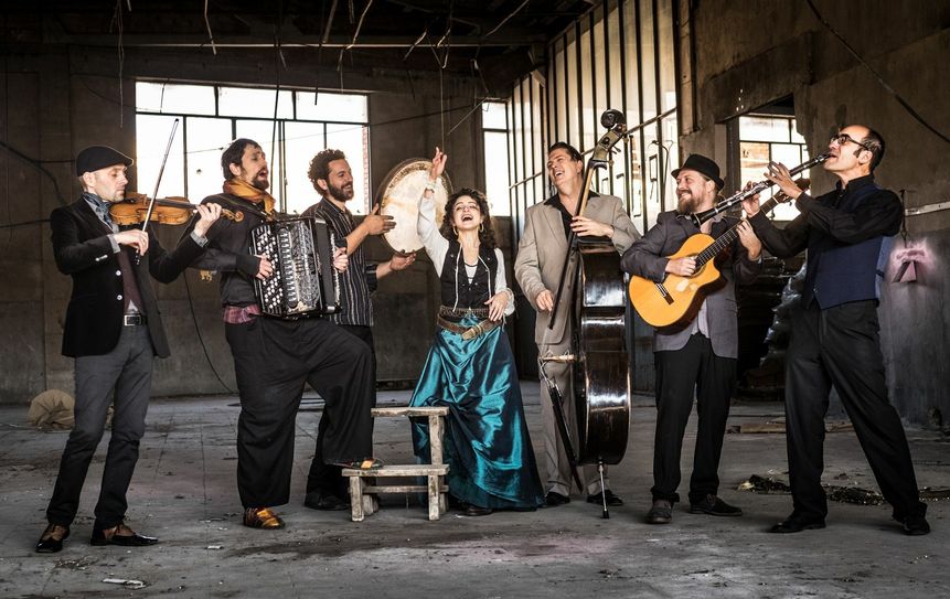 Das Barcalona Gipsy Balkan Orchestra. Foto: pm