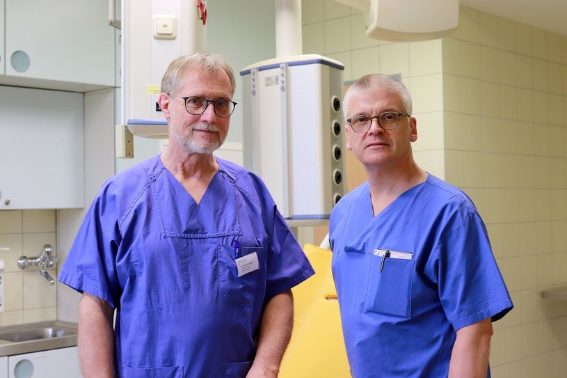 Dr. med. Andreas Lammer, Chefarzt A. D., Chefarzt Dr. med. Thomas Zimmer von der Urologischen Klinik
am St. Carolus Krankenhaus Görlitz.