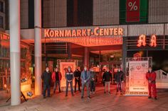 Von 62 Läden im Kornmarkt-Center waren diese Woche 37 geöffnet. Viele haben nach dem Prinzip »Click und Meet« geöffnet. Das Kundenverhalten blieb trotzdem verhalten. Foto: spa