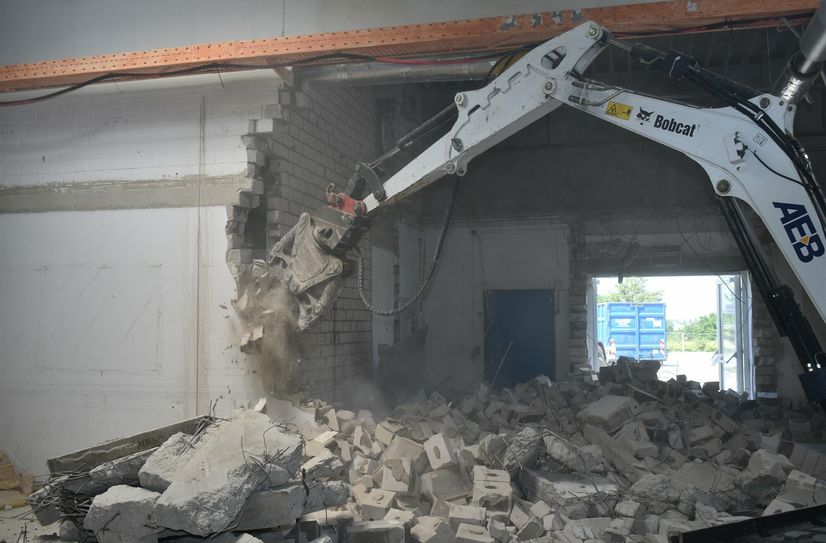 Die Abriss- und Umbauarbeiten schreiten voran.