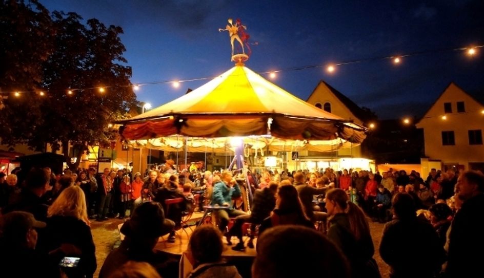 Das Theaterkarussel in Altkötzschenbroda. Foto: Claudia Hübschmann