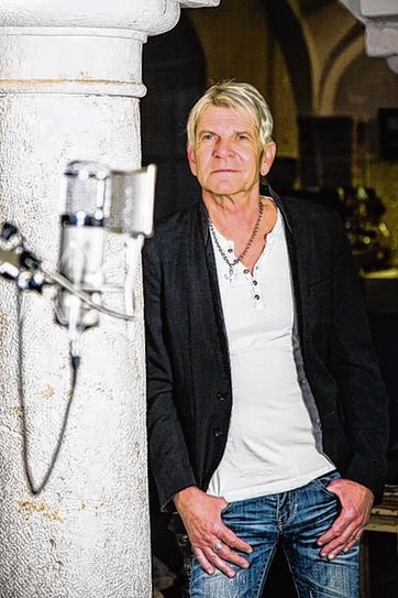 Locker und lässig: Matthias Reim. Foto: Agentur