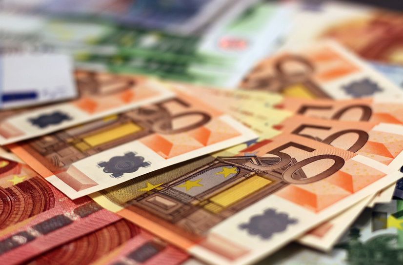 Vor kurzen sprach man noch von einem jährlichen Defizit von über 40 Millionen Euro im Kreishaushalt. Inzwischen ist durch Verrechnungen nach dem Schuster-Erlass zur Bewältigung der Energiekrise von 26,3 Millionen (2023) bzw. 28 Millionen Euro (2024) die Rede. Das sind die Summen, die per Bedarfszuweisung ausgeglichen werden müssten