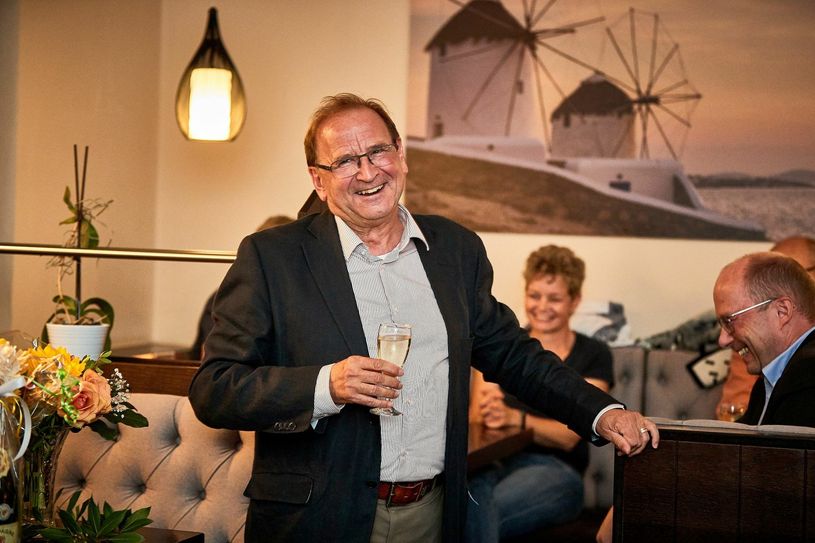 Jürgen Opitz bleibt die nächsten sieben Jahre Bürgermeister von Heidenau. Der 63-Jährige setzte sich im zweiten Wahlgang gegen Mitbewerber Uwe Dreßler durch. 				                 Foto: Marko Förster