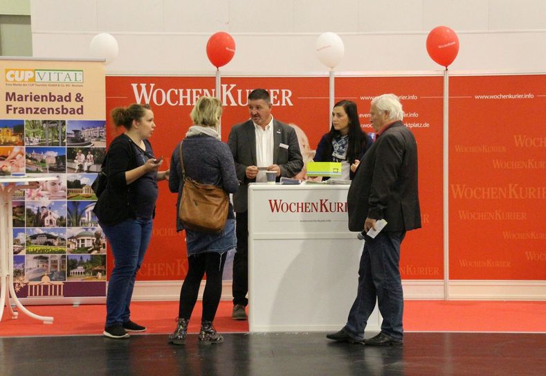 Am WochenKurier-Stand wurden jede Menge Fragen der Messebesucher beantwortet. Foto: Büttner