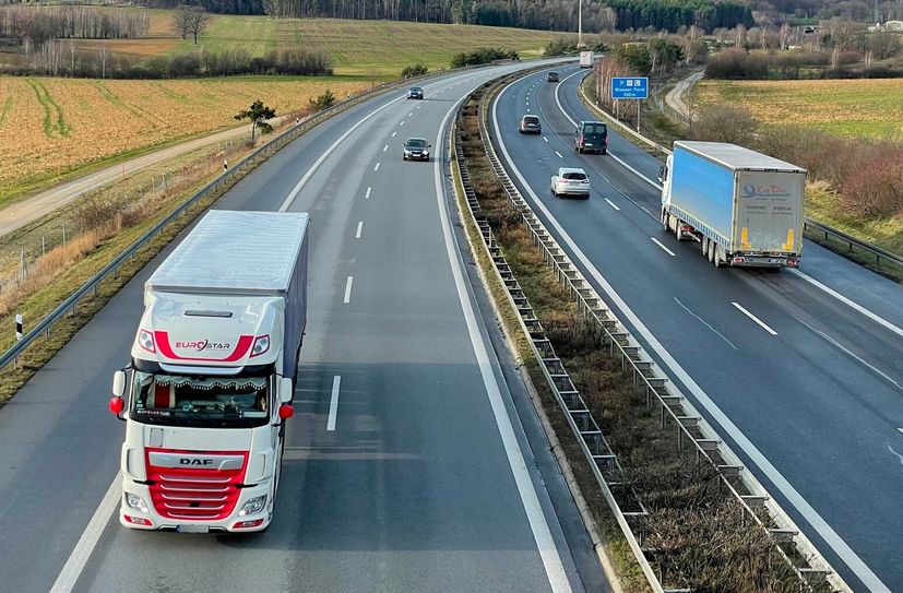 Ist der Seitenstreifen eine Alternative? Dessen zeitweise Freigabe für den  Verkehr  zur Verkehrsentlastung hat der Bundestagsabgeordnete Torsten Herbst (FDP) jetzt wieder ins Spiel gebracht.