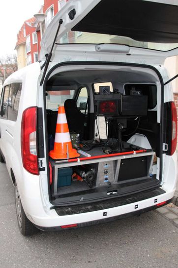Mit zwei mobilen Blitzern ist das Ordnungsamt momentan in Cottbus und Umgebung unterwegs. Foto: jho