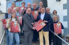 Viele Unterstützer sorgen auch in diesem Jahr für spannende Sommerbühnen. Der Staffelstab des Hauptsponsors wechselt von den Elblandklinken in diesem Jahr an die Sparkasse Meißen. Foto: Farrar
