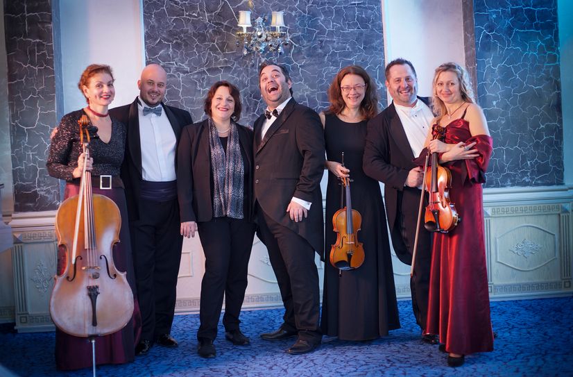 »Die Himmlische Nacht der Tenöre« steigt am 24. Januar 2024 in der Lukaskirche Dresden.