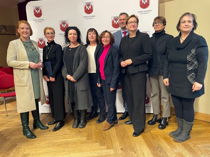 Die Bundesministerinnen Paus und Geywitz zu Besuch in Cottbus.