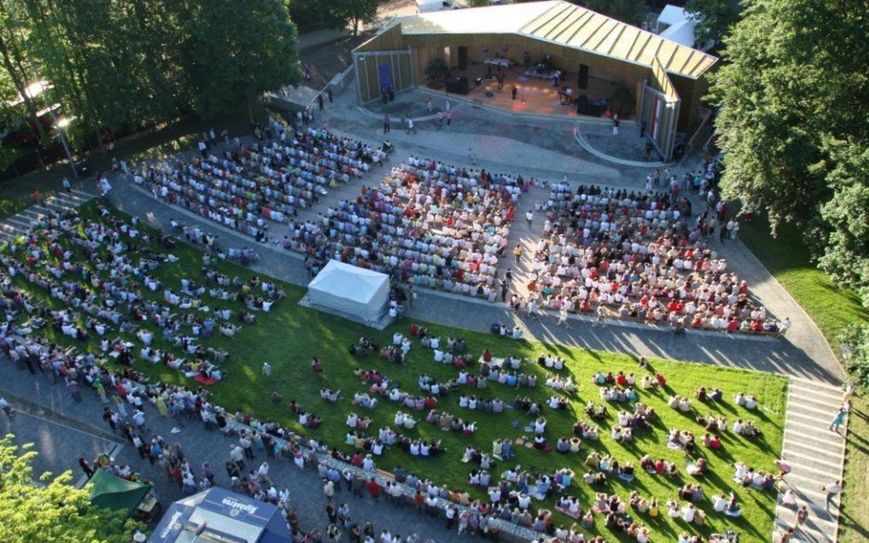 Insgesamt sollen 1,1 Mio. Euro in die Aufwertung des Areals um die Freilichtbühne Sprtemberg fließen. Foto: Stadt Spremberg