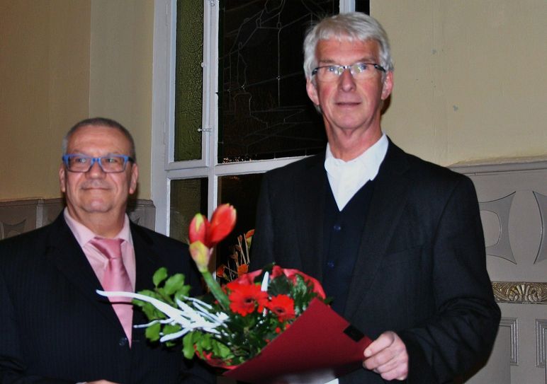 Große Freude bei Wolfgang Seifert über die Auszeichnung für sein filmhistorisches Schaffen. Foto: Rodig