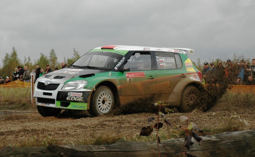 Die Lausitz Rallye ist traditionell eine Schotter-Rallye. Diesmal geht es auf den insgesamt 168 Kilometern Strecke zu 81 Prozent über Schotter. Foto: Archiv